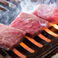王道部位に希少部位もご提供、お好みの焼き加減でどうぞ