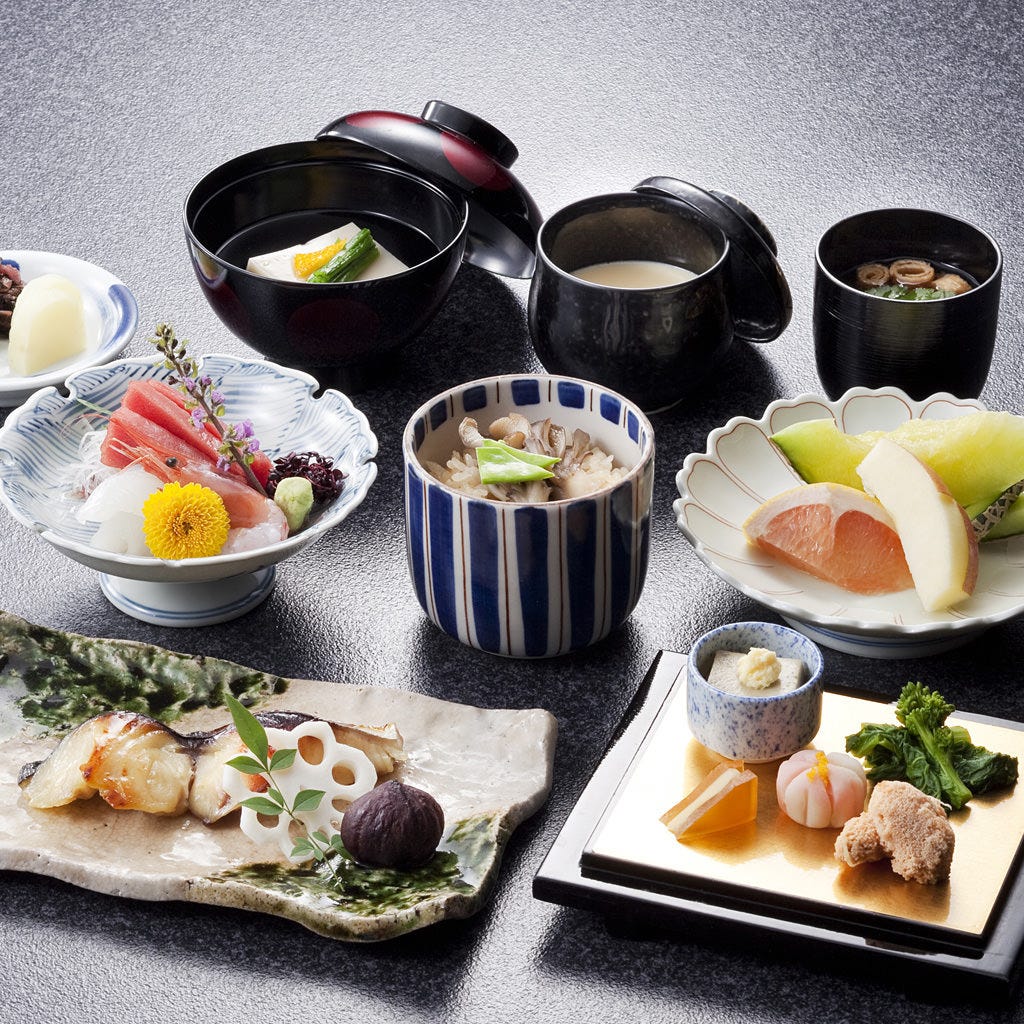 日本料理 「和乃八窓庵」 新型コロナ対策当店のこだわりピックアップ写真日本料理 「和乃八窓庵」 基本情報席・設備メニューのサービス・関連情報お得な情報をGET!日本料理 「和乃八窓庵」 のサービス一覧Foreign Language Version関連情報関連リンクお得なサービス幹事さん向けお店・日程調整ツールスマートフォンで見るアプリ版ぐるなびPR