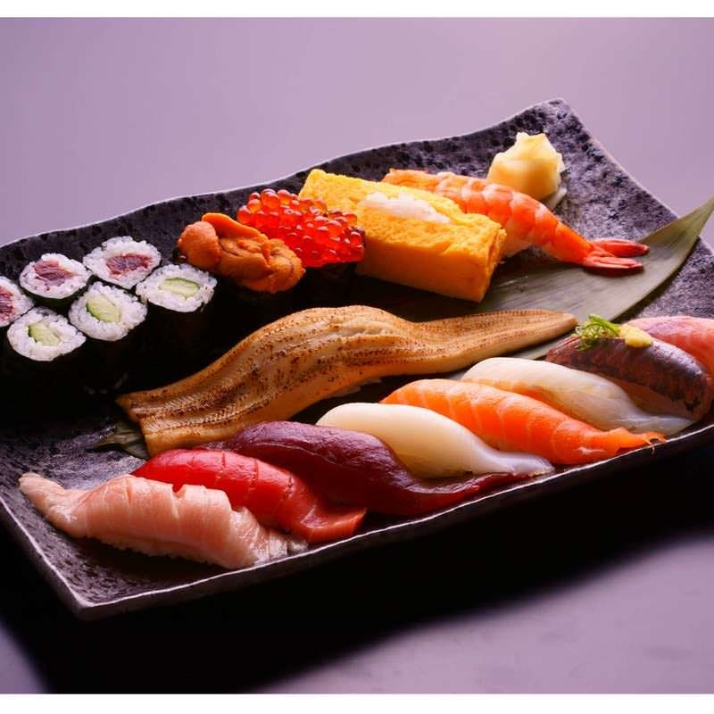 沼津魚がし鮨 二代目魚がし御殿場店 寿司 和食 活魚 沼津魚がし鮨 二代目魚がし御殿場店 寿司 和食 活魚