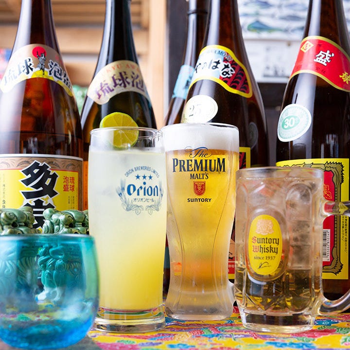 本場の味と沖縄名酒に囲まれて、気分はすっかり沖縄旅行♪