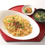もとぶ牛チャーハンセット
Barbecue Motobu beef rice bowl set