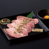 もとぶ牛ミスジ焼きすき
Motobu beef top blade yakisuki (with raw egg)