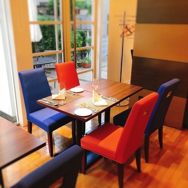 カフェ レストラン シルク 横浜元町 山下公園 イタリアン イタリア料理 ぐるなび