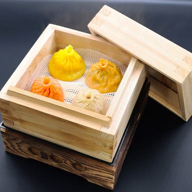 クリスタルジェイド六本木_創業から愛される4種の名品小籠包