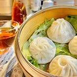 小籠包 Chinese Soup Dumplings
