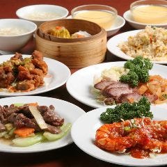 すべて手作り餃子小籠包など中華料理飲茶点心食べ放題飲み放題