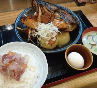 しらすくじら 博多漁家磯貝 ランチメニュー ぐるなび