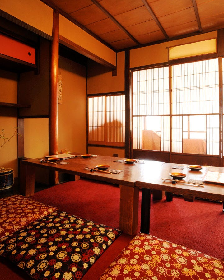 14名様個室も有り。
京町屋の風情溢れる空間でゆったり
