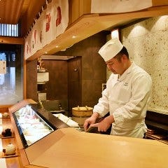 弁天山 美家古寿司