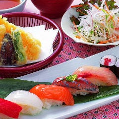 SUSHIと海鮮居酒屋 まるなみ