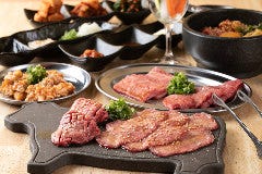 炭火焼肉しんちゃん 梅田店