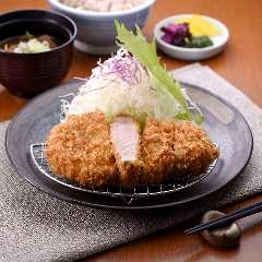 とんかつ マ・メゾン アスナル金山店