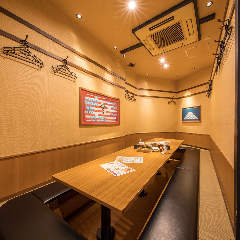 旨唐揚げと居酒メシ ミライザカ ルルサス防府店_《宴会個室》同窓会や中規模の飲み会など各種ご宴会におすすめ