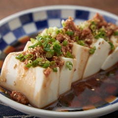 特製肉味噌やっこ 旨唐揚げと居酒メシ ミライザカ ルルサス防府店_特製肉味噌やっこ