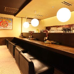 旨唐揚げと居酒メシ ミライザカ ルルサス防府店_【カウンター席】ご友人同士の飲み会やカップルでのデートのご利用にも◎