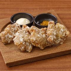 鶏の唐揚げ 旨唐揚げと居酒メシ ミライザカ ルルサス防府店_鶏の唐揚げ