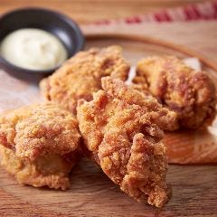 旨唐揚げと居酒メシ ミライザカ ルルサス防府店_塩ベースになりよりおいしくなりました！『デカ唐揚げ』