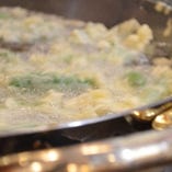 揚げたての天ぷら　海老/カボチャやインゲン等の季節野菜