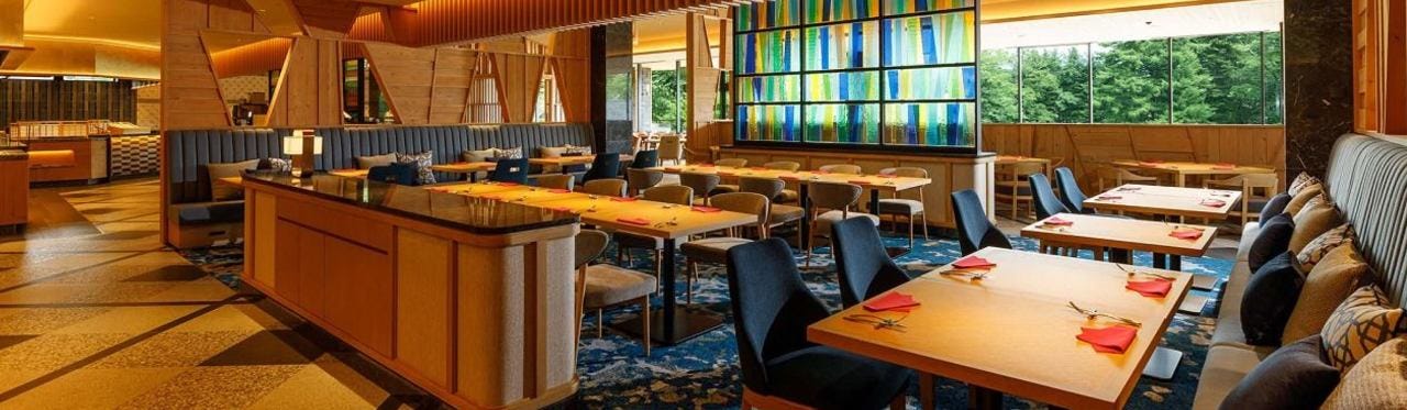 ALL DAY DINING LOUNGE／BAR　Primrose