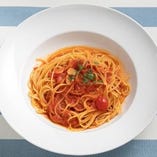 トマトとガーリックのスパゲッティ