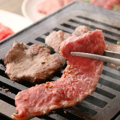 ゆったりと上質な脂が溶け出し お口のなかでとろける至福の一口