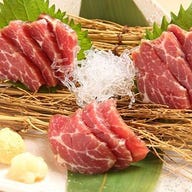 銀座ぼくじん 炭火和食と日本酒_青森県産 馬刺し