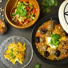 ランチコース『モロッコ ーコース』☆伝統料理タジン鍋を含む１１種のモロッコ料理を味わえる★