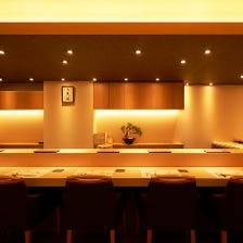 本格江戸前鮨！個室も完備接待や特別な会食!和の様式美とモダンとが調和をご堪能下さい。