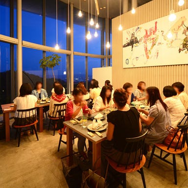 夜景の見えるレストラン YOUR TABLE 岡崎 店内の画像