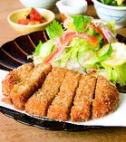 「鶏と豆腐のふわふわメンチカツ」　定食