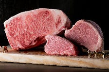 全てお肉が最高級Ａ５ランク黒毛和牛
