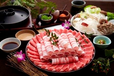 新橋でオススメのしゃぶしゃぶ屋『鹿児島華蓮 銀座店』。しゃぶしゃぶの画像