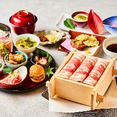 旬の味わいを少しずつ楽しめる満足感ある和の御膳