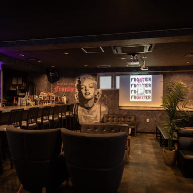 大阪 貸切 Luxury Cafe＆Bar Frontier_昼は15名様から、21時以降のディナータイムは25名様から最大52名様での貸切利用も◎