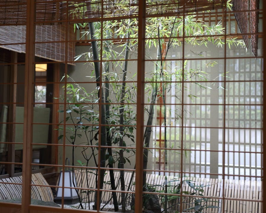 日本建築の美しさを堪能できる邸内は、一見の価値あり