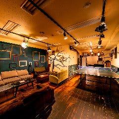 卓球＋カジュアルダイニング Nanpeidai Lounge