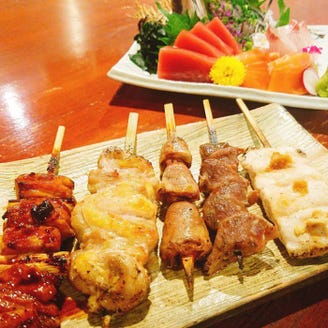 上野で国産鶏など美味しい焼き鳥が味わえる人気店7選