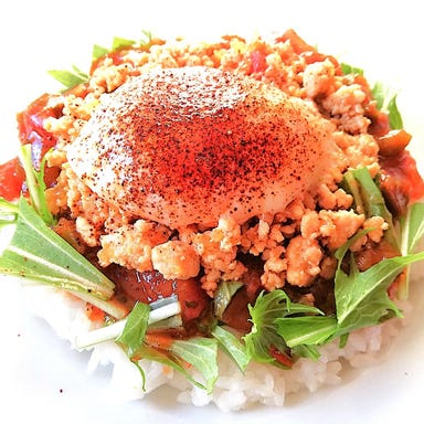 ラフテータコライス&そば&サンドの店 らふ亭_山原鶏タコライス