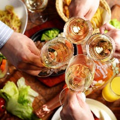 Casual Italian ＆ Cheese Bar uncool