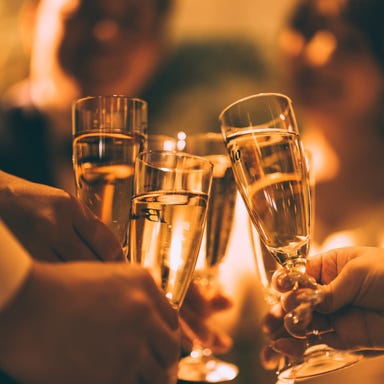 イタリアン Bolo(ボーロ) 静岡駅店_【単品飲み放題プラン】1時間⇒990円(税込)★生ビール付◎+550円(税込)でスパークリング付に♪