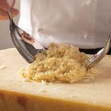 【イタリア産　グラナ・パダーノ】　丸ごとTHE石焼きチーズチーズリゾット