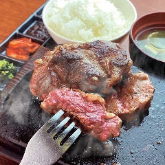 ステーキマッチョ光店