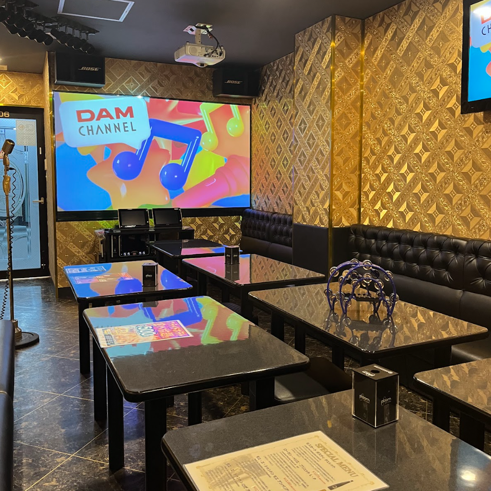 カラオケ 館 上野 駅前 店