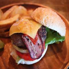 MACHO BURGER～マッチョバーガー～