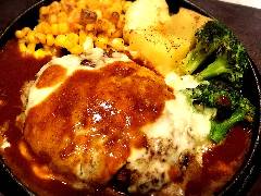 国産牛100％手ごねハンバーグ