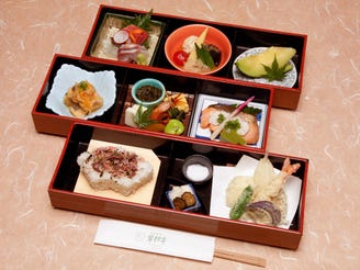 塩竈料理 翠松亭 すいしょうてい メニュー お届け料理 ぐるなび