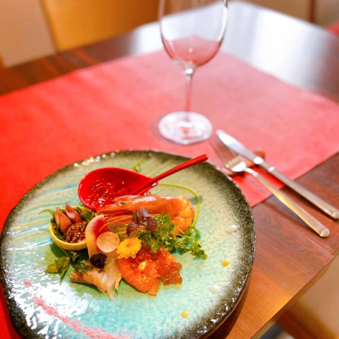 Radical カルパッチョ専門店 円山シフォンケーキ 円山公園 西18丁目 宮の森 イタリアン イタリア料理 ぐるなび