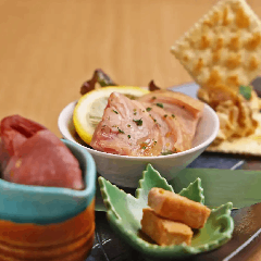 和×diner やまと小町 YAMATOKOMACHI_当店自慢の前菜やお料理で、キュッと一杯いかがでしょうか？