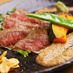 和×diner やまと小町 YAMATOKOMACHI_香ばしく焼き上げたランプステーキを、奈良野菜の特製ソースで♪