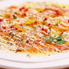 和×diner やまと小町 YAMATOKOMACHI_おすすめ！月ヶ瀬のしその香りが食欲をそそる「海鮮カルパッチョ」